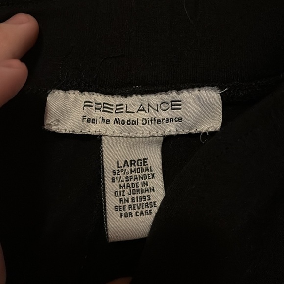 ⭐️ Freelance Black Super Soft Pants – Size Large ⭐️ - Picture 2 of 3